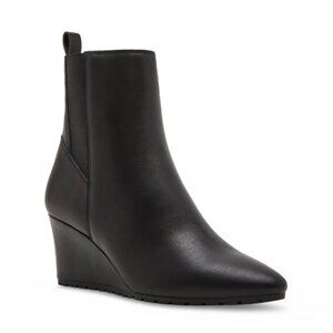 NEW Blondo Veena Bootie